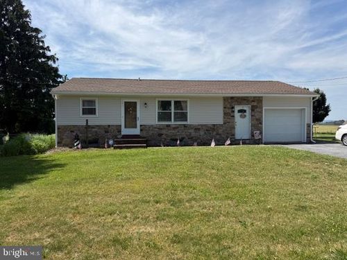 890 Richard Dr, LEBANON, PA, 17046-2249 | Card Image