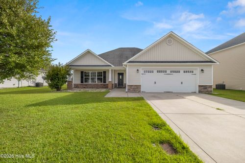 753 Radiant Dr, Jacksonville, NC, 28546-8425 | Card Image