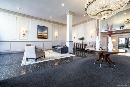 apt-7x-700 Shore Rd, Long Beach, NY, 11561-4719 | Card Image