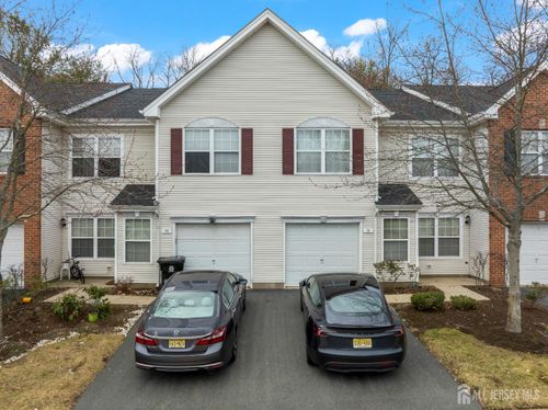 58 Windsong Cir, East Brunswick, NJ, 08816-5327 | Card Image