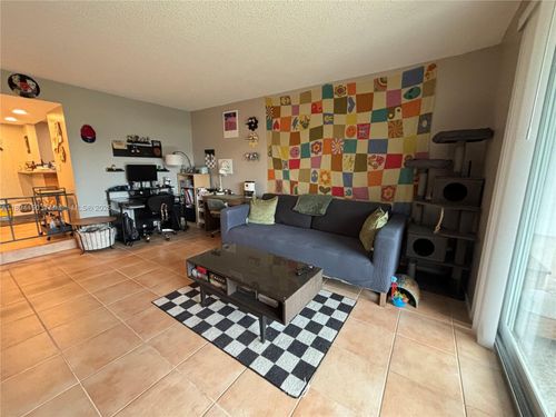 g-3650 Inverrary Dr, LAUDERHILL, FL, 33319-5992 | Card Image
