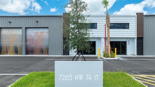 6-7265 Nw 74th St, Medley, FL, 33166-2404 | Card Image