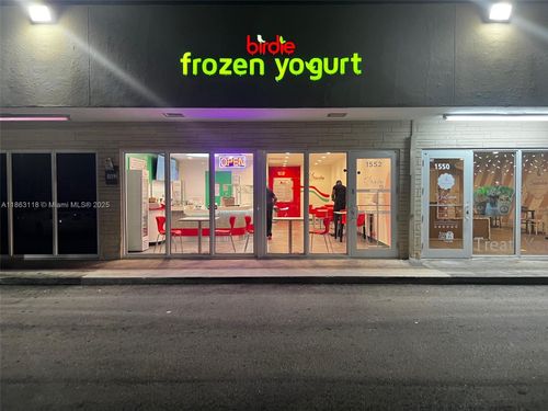 1552-1552 Ne 165th St, North Miami Beach, FL, 33162-4011 | Card Image