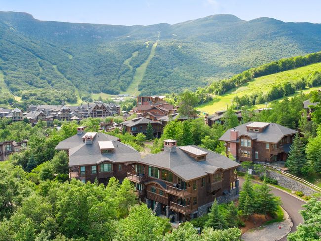 1 - 29 Nosedive Dr, Condo with 4 bedrooms, 6 bathrooms and null parking in Stowe VT | Image 32