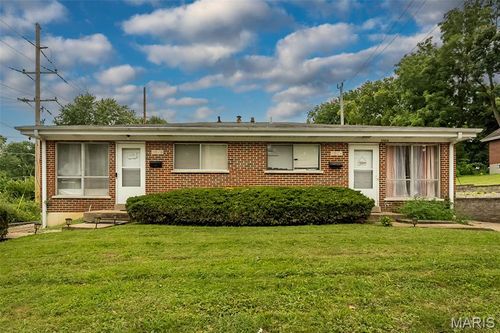 3924 Geraldine Ave, Saint Ann, MO, 63074-1937 | Card Image