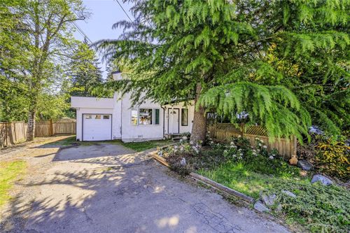 3709 Long Lake Terr, Nanaimo, BC, V9T2V2 | Card Image