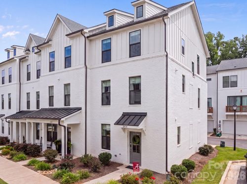 2414 Magnolia Blossom Way, Charlotte, NC, 28211-2699 | Card Image