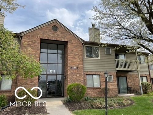 apt-6-4311 Village Parkway Cir W, Indianapolis, IN, 46254-4324 | Card Image
