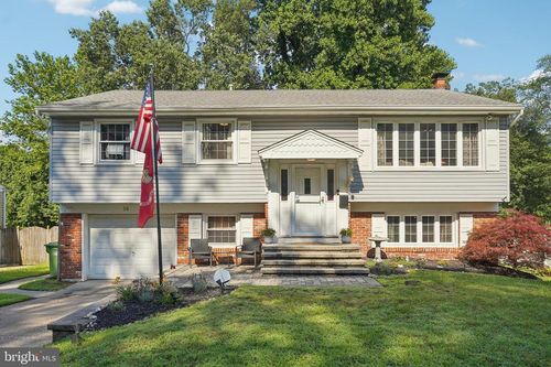 14 Bells Lake Dr, TURNERSVILLE, NJ, 08012-1532 | Card Image