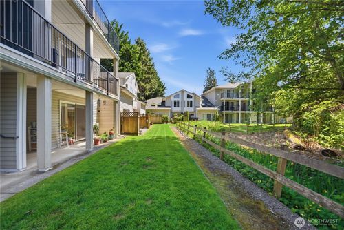 8-103-2001 120th Pl Se, Everett, WA, 98208-6267 | Card Image