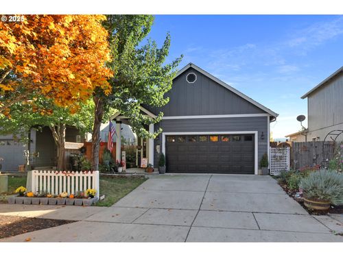 24966 Perkins Rd, Veneta, OR, 97487-8778 | Card Image