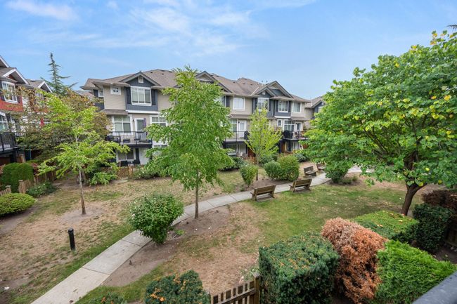 11 - 6956 193 Street, Townhouse with 3 bedrooms, 2 bathrooms and 2 parking in Surrey BC | Image 20
