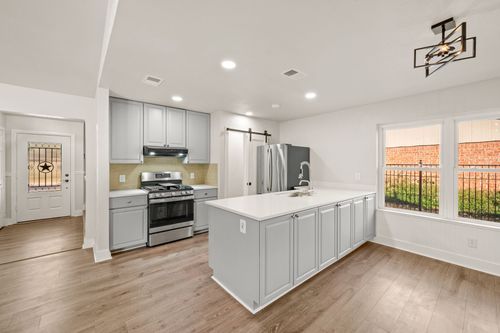 4 Robins Nest Dr, Lake Dallas, TX, 75065-3109 | Card Image