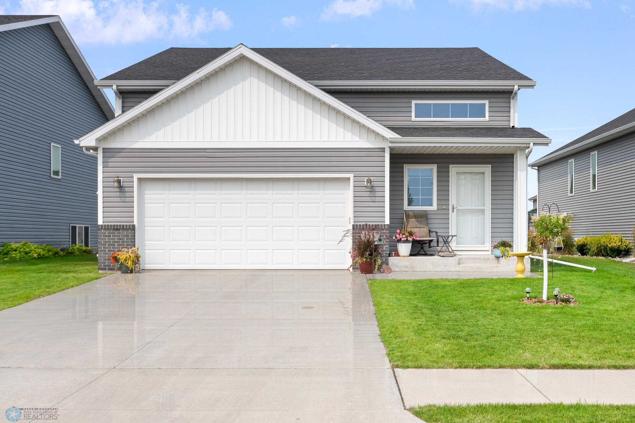 13th St, Moorhead, MN 56560