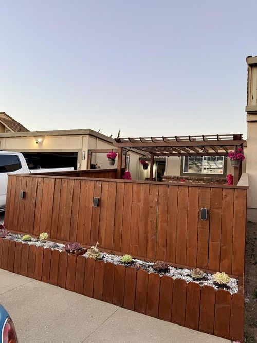 1664 Seville St, Salinas, CA, 93906-2329 | Card Image