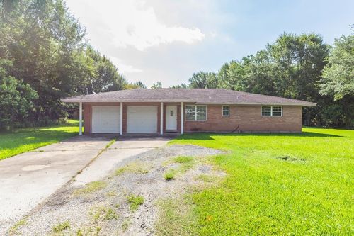 515 Gum Dr, Bridge City, TX, 77611-4311 | Card Image