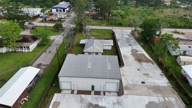 22316 E Martin Dr, House other with 4 bedrooms, 2 bathrooms and null parking in Porter TX | Image 20
