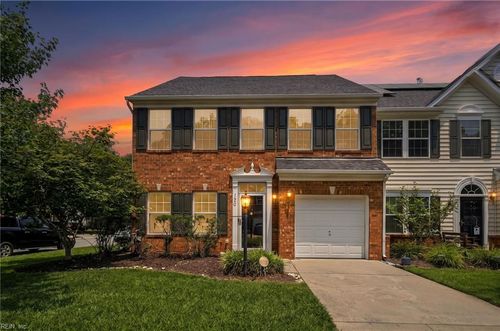 132 Brock St, Yorktown, VA, 23690-3414 | Card Image