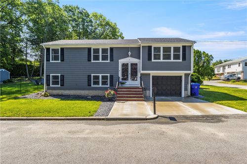 5 Sudbury St, North Providence, RI, 02904-3229 | Card Image