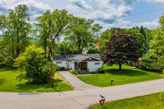 69 Hillvale Dr, House other with 4 bedrooms, 2 bathrooms and null parking in Manchestr Ctr VT | Image 5