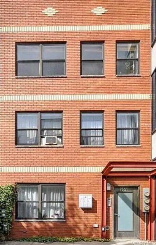 555 Lafayette Avenue, New York, NY, 11205 | Card Image