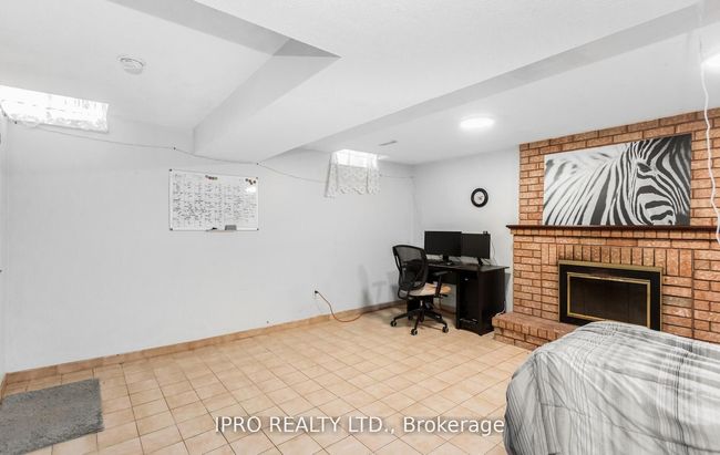 353 Rutherford Rd N, House other with 4 bedrooms, 3 bathrooms and 4 parking in Brampton ON | Image 43