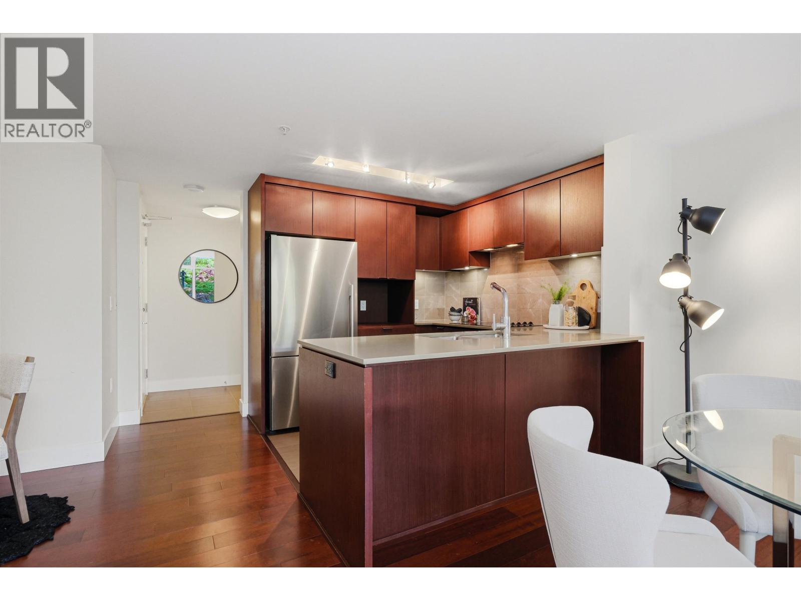 Residential in North Vancouver 2