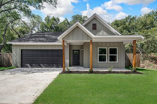 2518 Wills Point Ct, Fort Worth, TX, 76105-4545 | Card Image