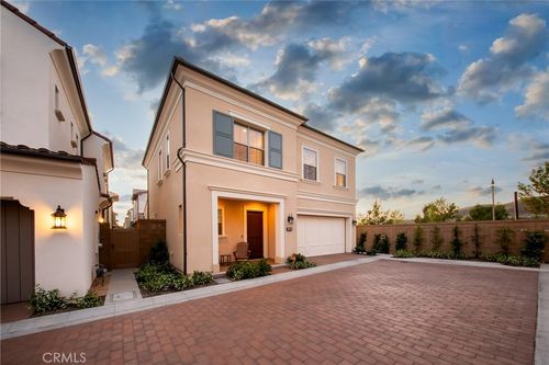 109 Fairgreen, Irvine, CA, 92618-3541 | Card Image