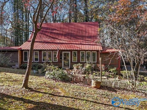 740 Point Of Pines, Guntersville, AL, 35976 | Card Image