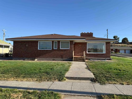 702 E 2nd Ave, Odessa, WA, 99159-9801 | Card Image
