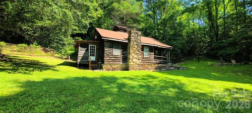 8340 Us Highway 90, Collettsville, NC, 28611-9059 | Card Image