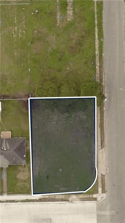 4842 Nighthart Street, New Orleans, LA, 70127 | Card Image