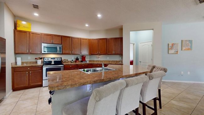 138 Port Royal Ct, House other with 4 bedrooms, 2 bathrooms and null parking in Sebastian FL | Image 7