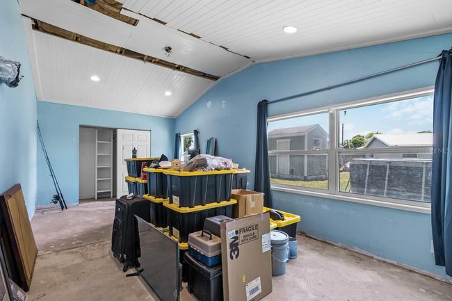 6208 Florida Cir E, House other with 2 bedrooms, 1 bathrooms and null parking in APOLLO BEACH FL | Image 11