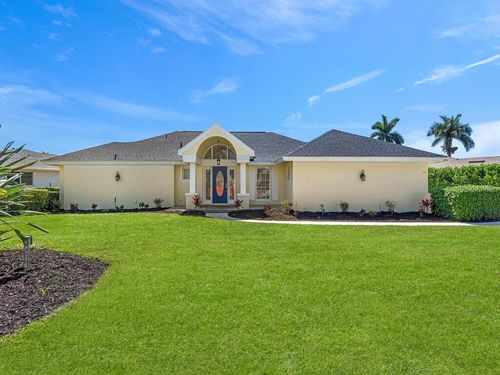491 Cypress Way E, NAPLES, FL, 34110-1107 | Card Image
