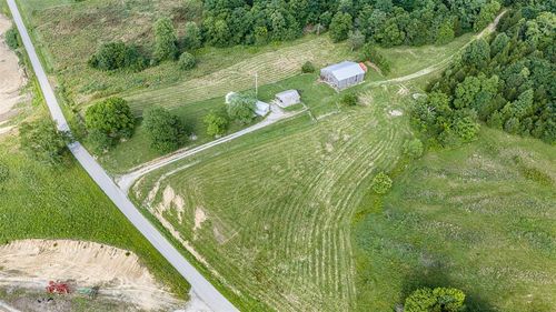 1965 Harry Cherry Rd, Bowling Green, KY, 42101-8951 | Card Image