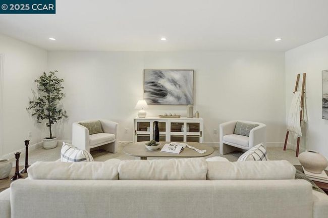 APT-5 - 1217 Running Springs Rd, Condo with 2 bedrooms, 1 bathrooms and 1 parking in Walnut Creek CA | Image 5