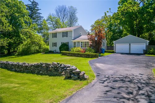 33 Wilbur Rd, Lincoln, RI, 02865-4308 | Card Image