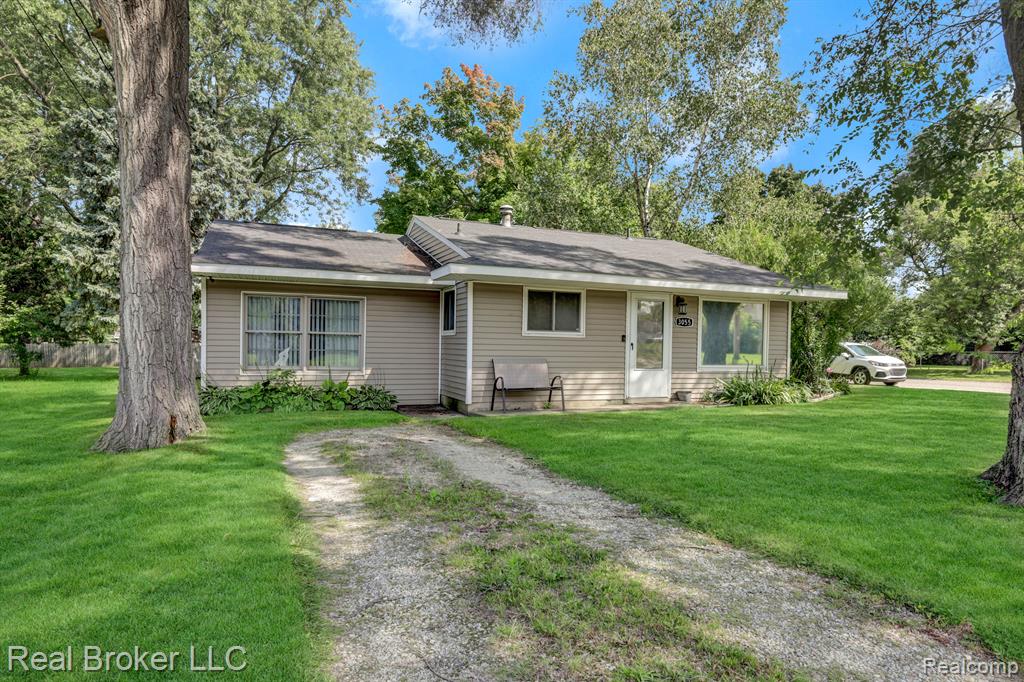 Term St, Burton, MI 48529