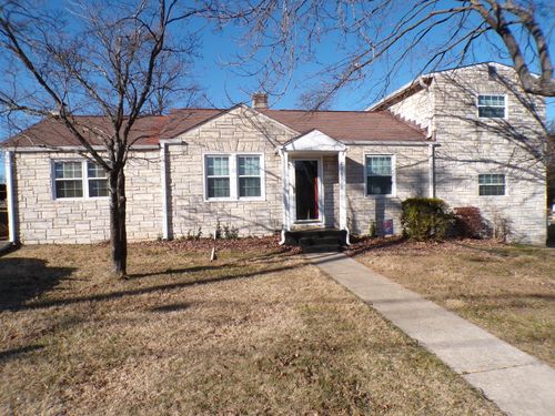 2061 Mountain Ave, Salem, VA, 24153-4835 | Card Image