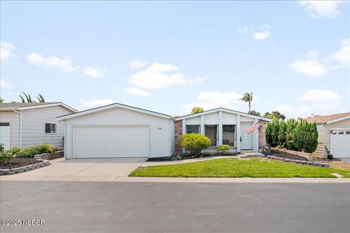 1126 Sunnyslope Ln, Santa Maria, CA, 93455-3442 | Card Image