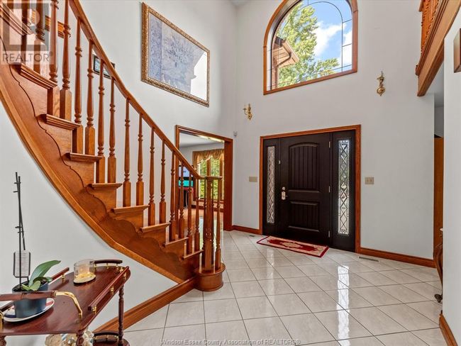 315 Majestic Dr, House other with 4 bedrooms, 4 bathrooms and null parking in Tecumseh ON | Image 5
