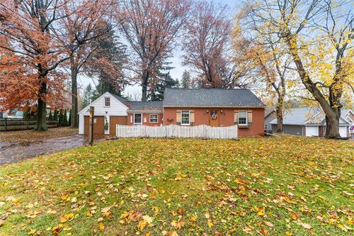 718 Klem Rd, Webster, NY, 14580-1544 | Card Image