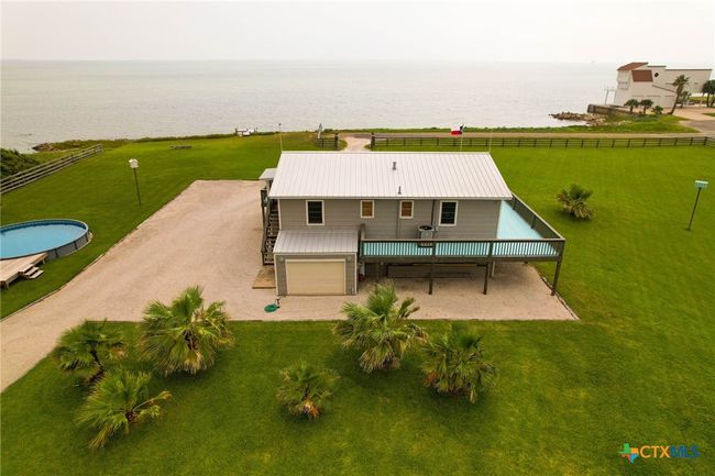 1007 N Washington St, House other with 3 bedrooms, 3 bathrooms and null parking in Port O Connor TX | Image 11