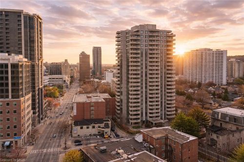 102-67 Caroline St S, Hamilton, ON, L8P3K6 | Card Image