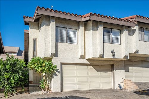apt-5-5577 Pioneer Blvd, Whittier, CA, 90601-2166 | Card Image