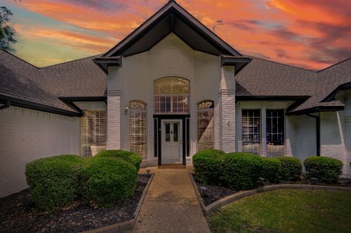 3163 Oak Dr, Rockwall, TX, 75032-5846 | Card Image