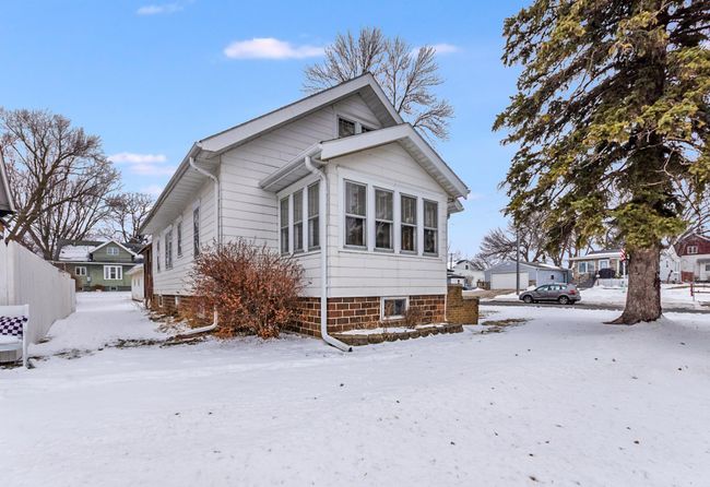 400 4 Th St Sw, House other with 3 bedrooms, 2 bathrooms and null parking in Montgomery MN | Image 5