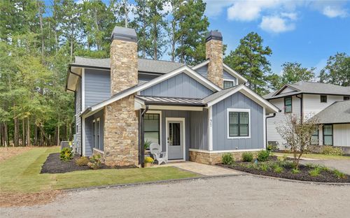 a-71 Woodlake Dr, Hartwell, GA, 30643-3991 | Card Image